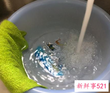 卧室干燥应该怎么解决