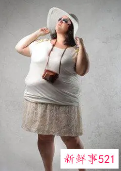 胖子穿什么颜色衣服好看