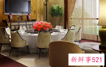 客厅都摆放什么东西