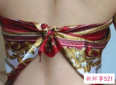 丝巾系成衣服法