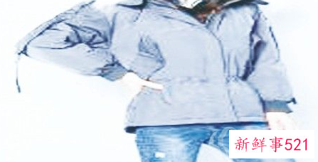 羽绒服适合搭配什么裤子