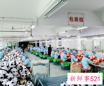 “冰墩墩”生产商回应外壳会发黄