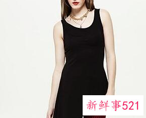 黑白条纹裤子搭配什么上衣