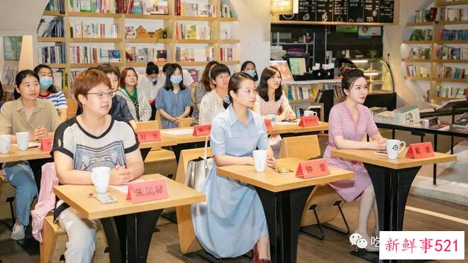 官场新瓜！网传扬州市广陵区商务局副局长戴璐出轨市长被偷拍？老公微博回应！