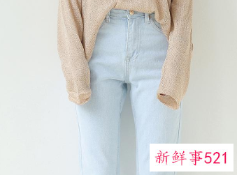 直筒休闲裤要怎么搭配上衣