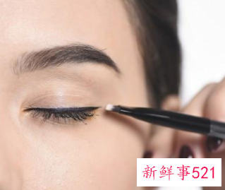 内眼线画法图解