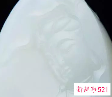 脖子上戴两条项链有哪些讲究