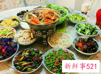 梦见好多人吃饭好多菜