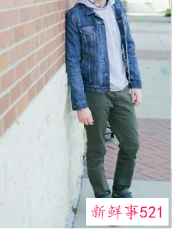 回力高帮鞋怎么搭配裤子