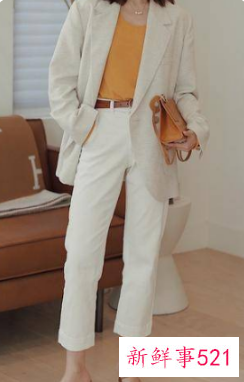 夏天穿什么材质的凉鞋凉快