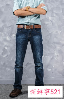 女生马丁靴搭配什么裤子好看图片