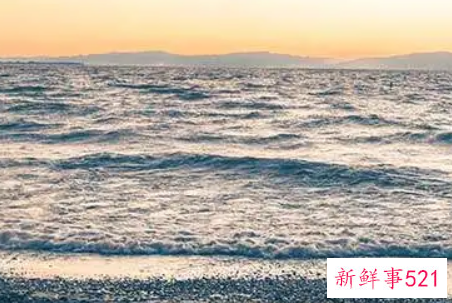 梦见山和海是什么意思