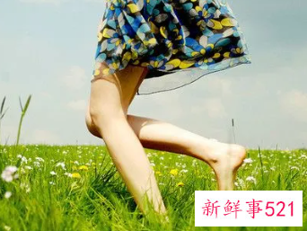 梦到认识的女生