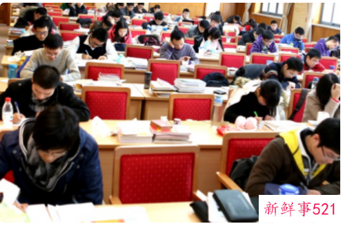 普通大学毕业出来能干什么