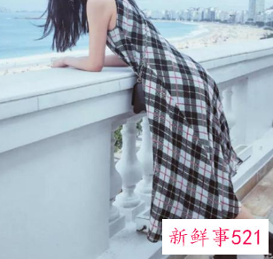 中老年人拍照姿势