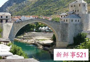 梦见自己突然出现在别的国家