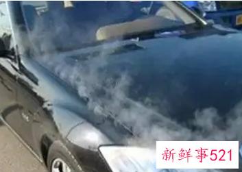 汽车经常暴晒对车有什么影响