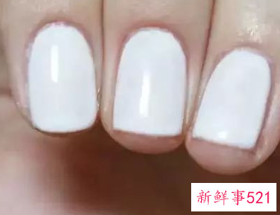 怎样涂指甲油好看简单