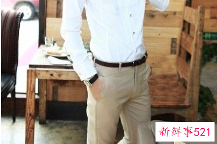 白色衬衫配什么裤子好看男