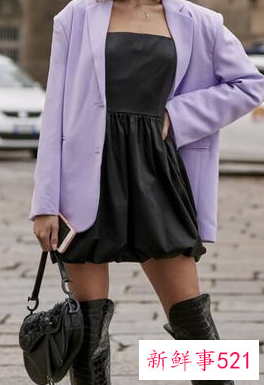 紫色配什么色好看吗图片