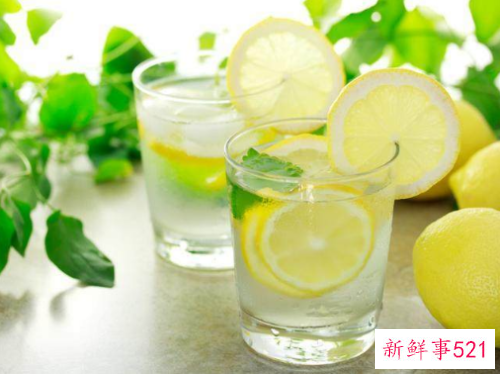 柠檬水的作用与功效及禁忌