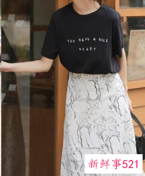 黑色t桖配什么裙子好看