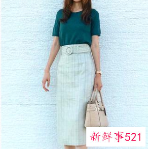 半身裙子的搭配图片