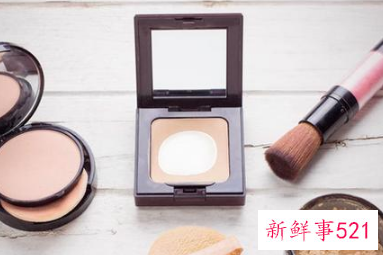 定妆粉跟散粉的区别