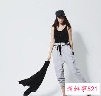 黑色打底上衣配什么裤子