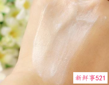 涂完乳液长痘痘是什么原因