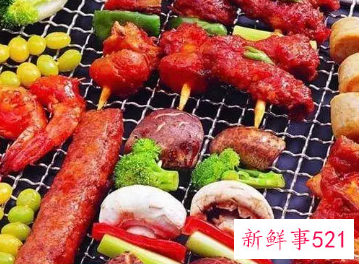 梦见好多烤肉和大家一起吃