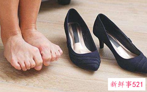 长期穿高跟鞋会有气质吗