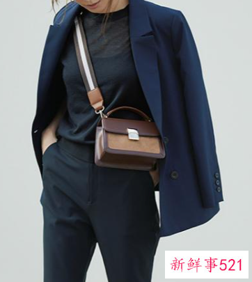 休闲小西装套装搭配什么鞋子