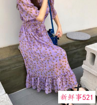 紫色衣服配什么颜色最佳