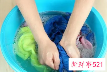 手洗衣服的教学学生