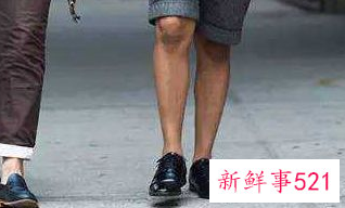 商务皮鞋配什么裤子好看