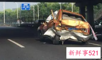 梦见看到出车祸是什么意思