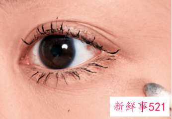 眼睫毛怎么夹才会翘而且不用上眼睫毛膏