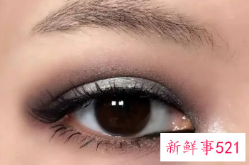 怎么画魅惑电眼