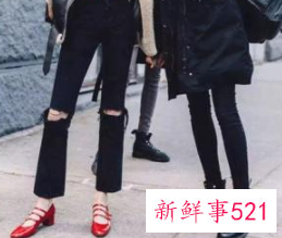 牛仔短裤可以搭配什么鞋