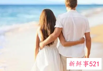 懂得跟男人保持距离的女人