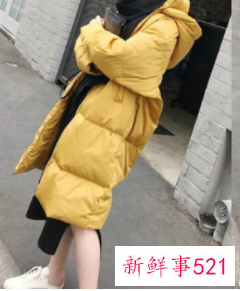 羽绒服搭配什么围巾