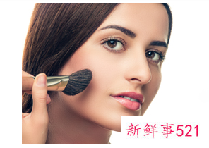 男的怎么画烟熏妆