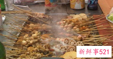 新式小吃路边摊小吃