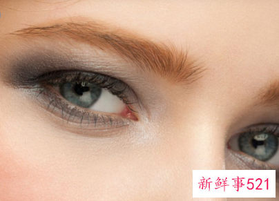 画眼线的五种简单方法
