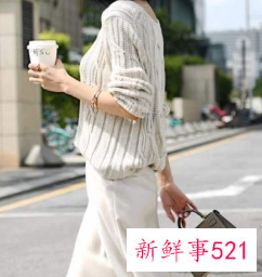 40岁女人怎么穿衣服显年轻