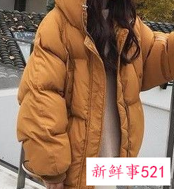 春节的时候要穿什么衣服