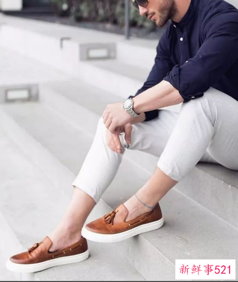 男士宽松裤子配什么鞋子好看