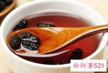 女人长期喝桑葚泡水有害吗