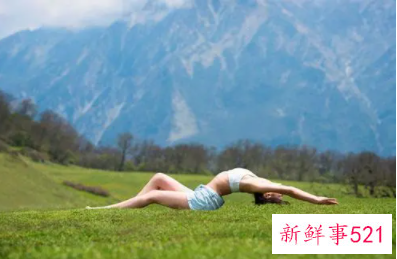 这些瑜伽练习中的坏习惯你有吗